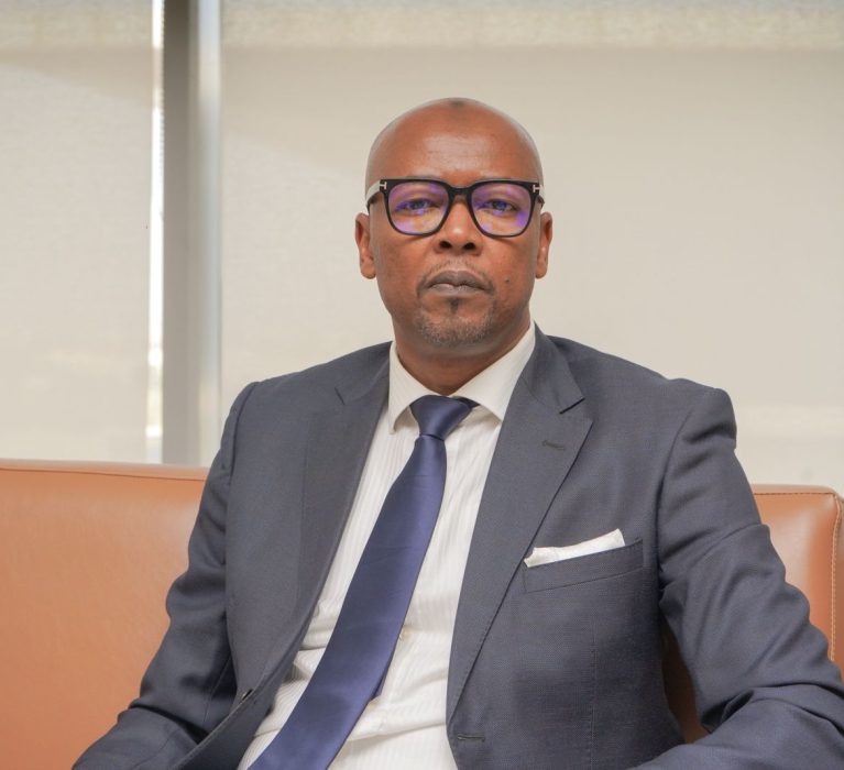Le Ministre Alpha THIAM trace une feuille de route basée sur  le quadriptyque « Écouter, Co-construire, Agir, Évaluer »